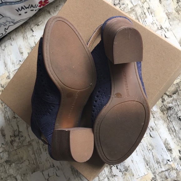 Lucky Brand Ortiz’s block heel sandal - Picture 6 of 8